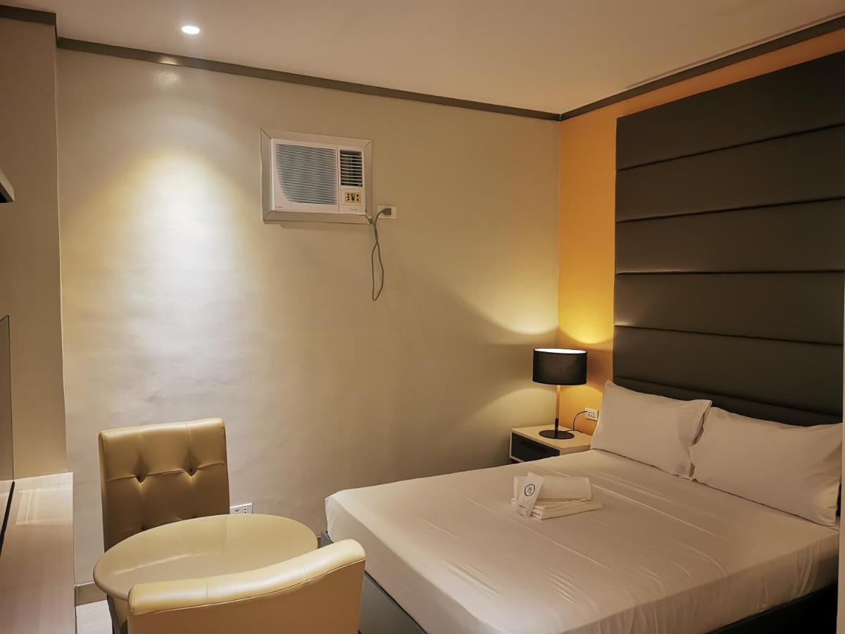 Yes Hotel Pandi Bulacan Kültér fotó